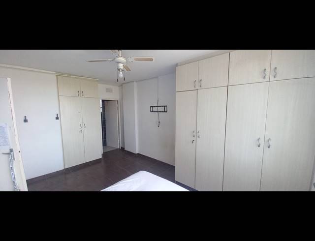 1 BEDROOM FLAT FOR SALE IN UMBILO